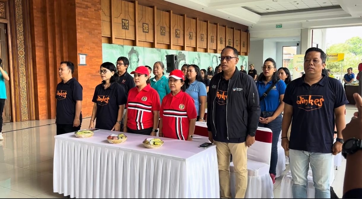 Dinas kesehatan Denpasar Dorong Gerakan Masyarakat Hidup Sehat "Germas" melalui lomba senam Nangun Sat Kerthi Loka Bali antar RS Swasta dalam rangka HKN ke-61